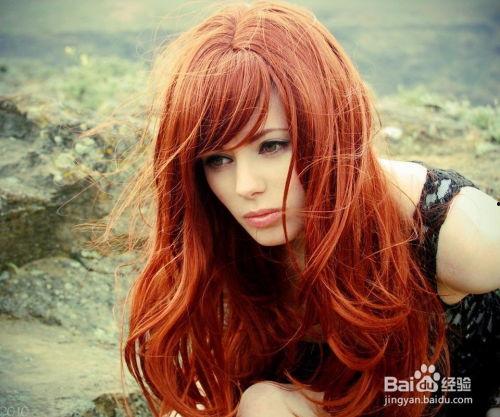 红头发女孩吃瓜,红头发女孩的瓜田奇遇记